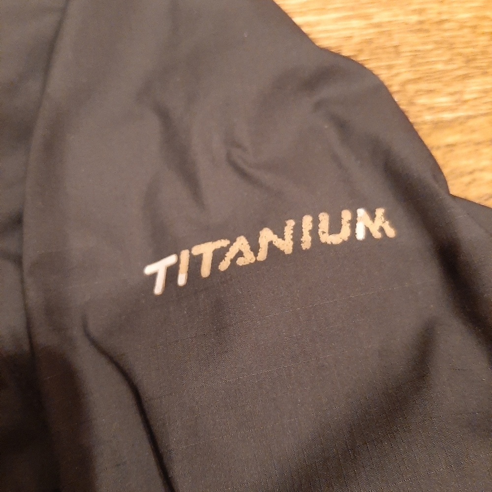 Columbia Titanium Medium Interchange Soft Jacket - image 4